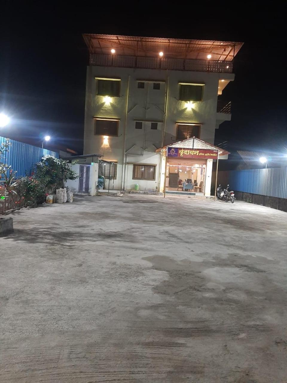 Blue Bell Homestay Лонавла Екстер'єр фото